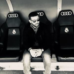 Meet your Posher, Yan